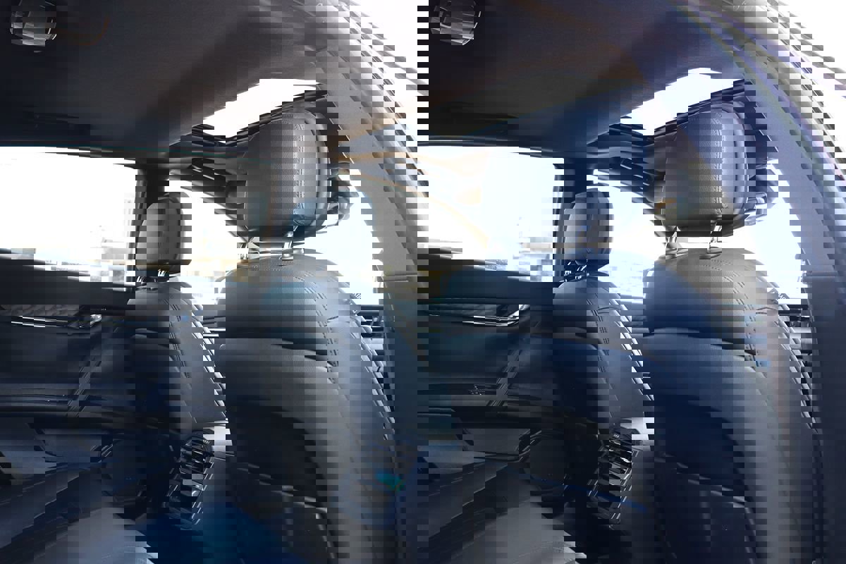 Used 2017 Maserati Quattroporte S image 40