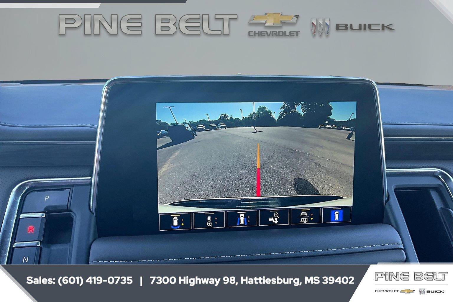 Used 2022 GMC Yukon SLT w/ SLT Luxury Package RWD image 15