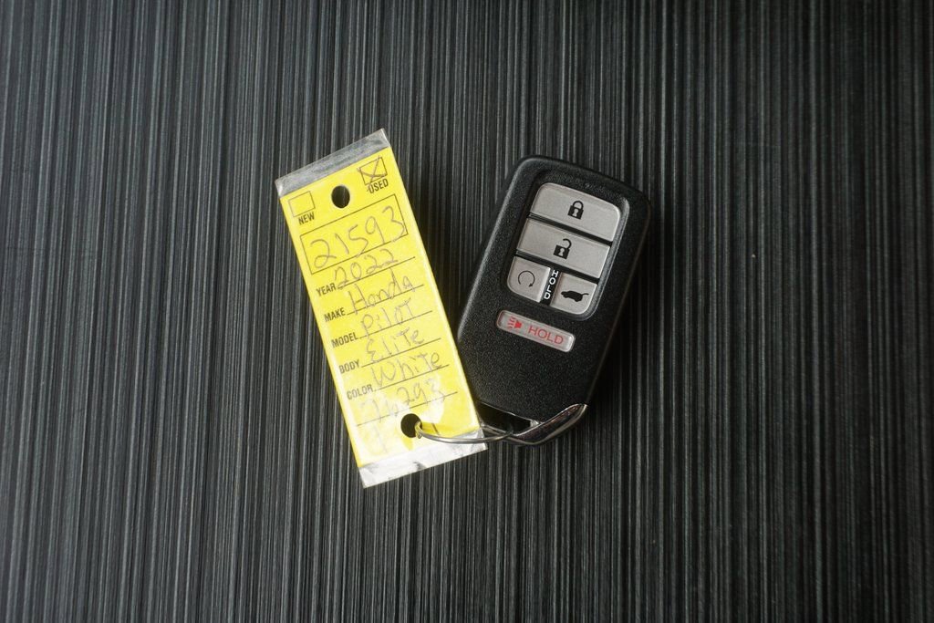 Used 2022 Honda Pilot Elite image 38