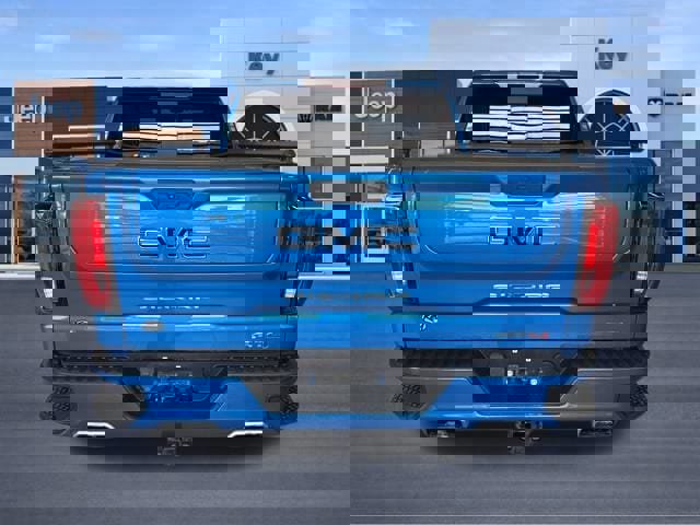 Used 2022 GMC Sierra 1500 AT4 w/ AT4 Preferred Package image 5