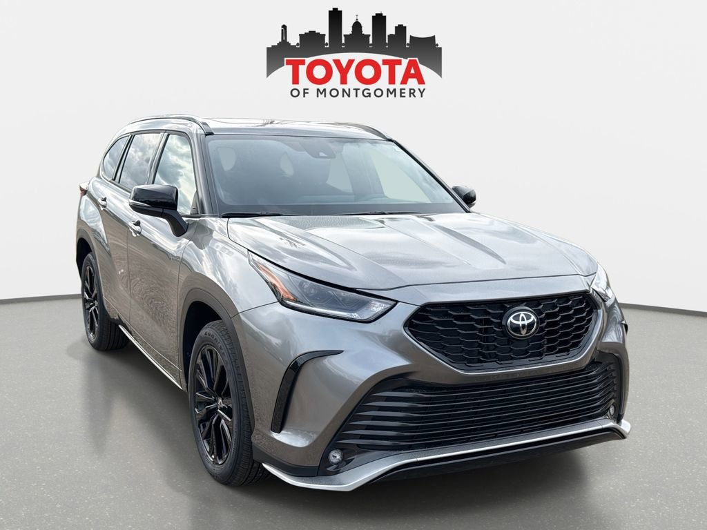 Used 2026 Toyota Highlander XSE image 1