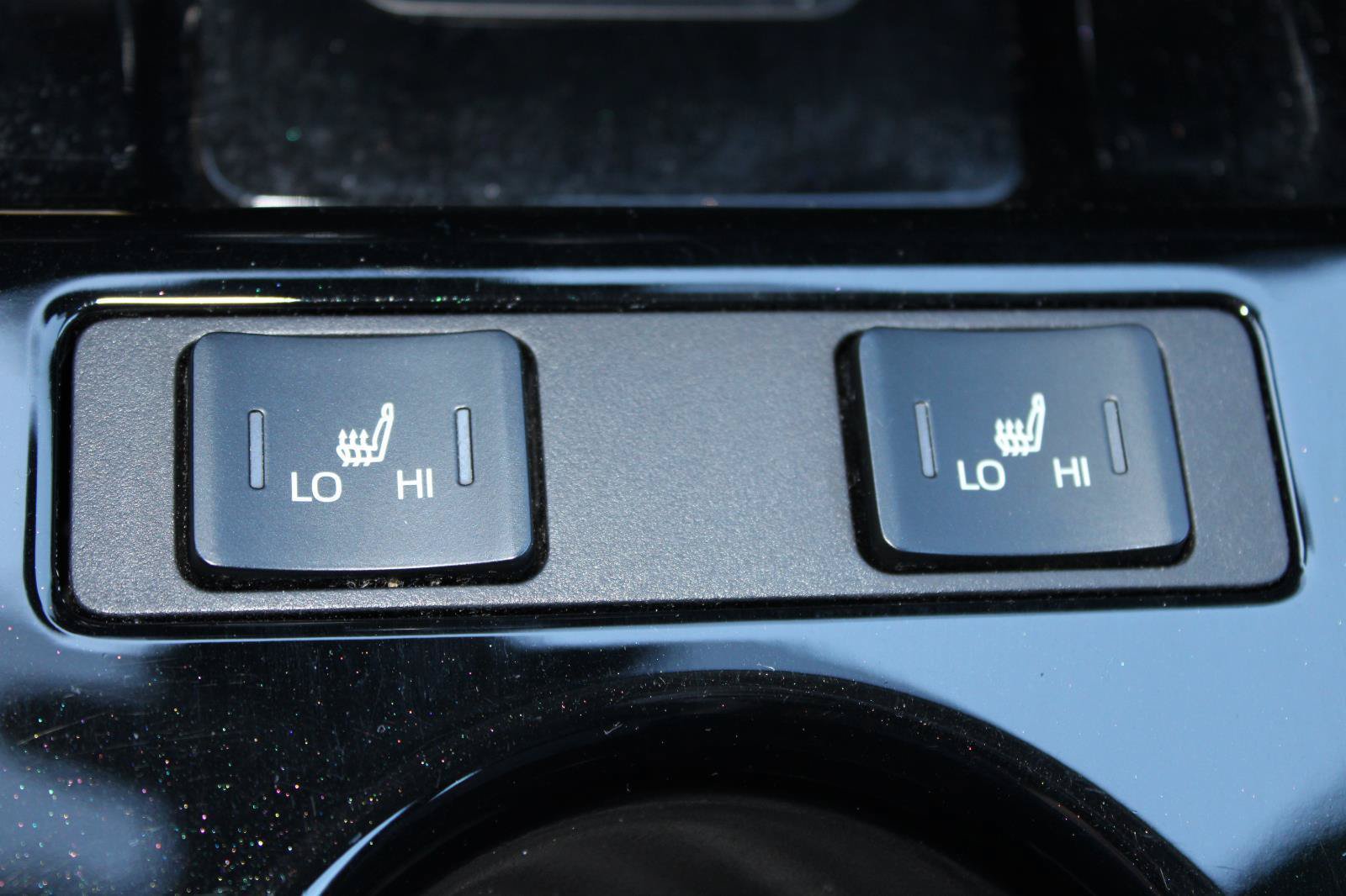 Used 2020 Toyota Prius Prime XLE FWD image 26