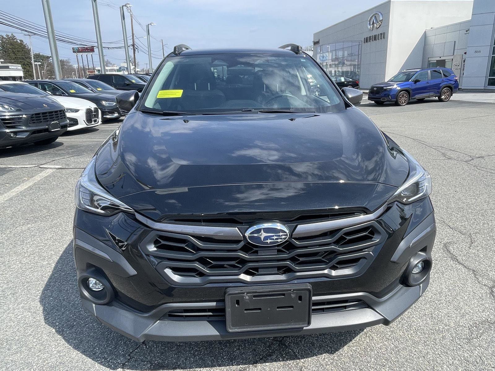 Used 2024 Subaru Crosstrek 2.5i Limited AWD/4WD image 2