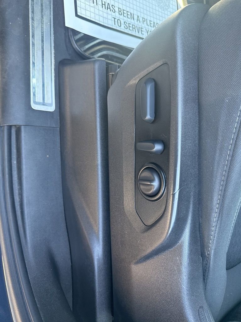 Used 2022 Chevrolet Silverado 1500 LT image 51