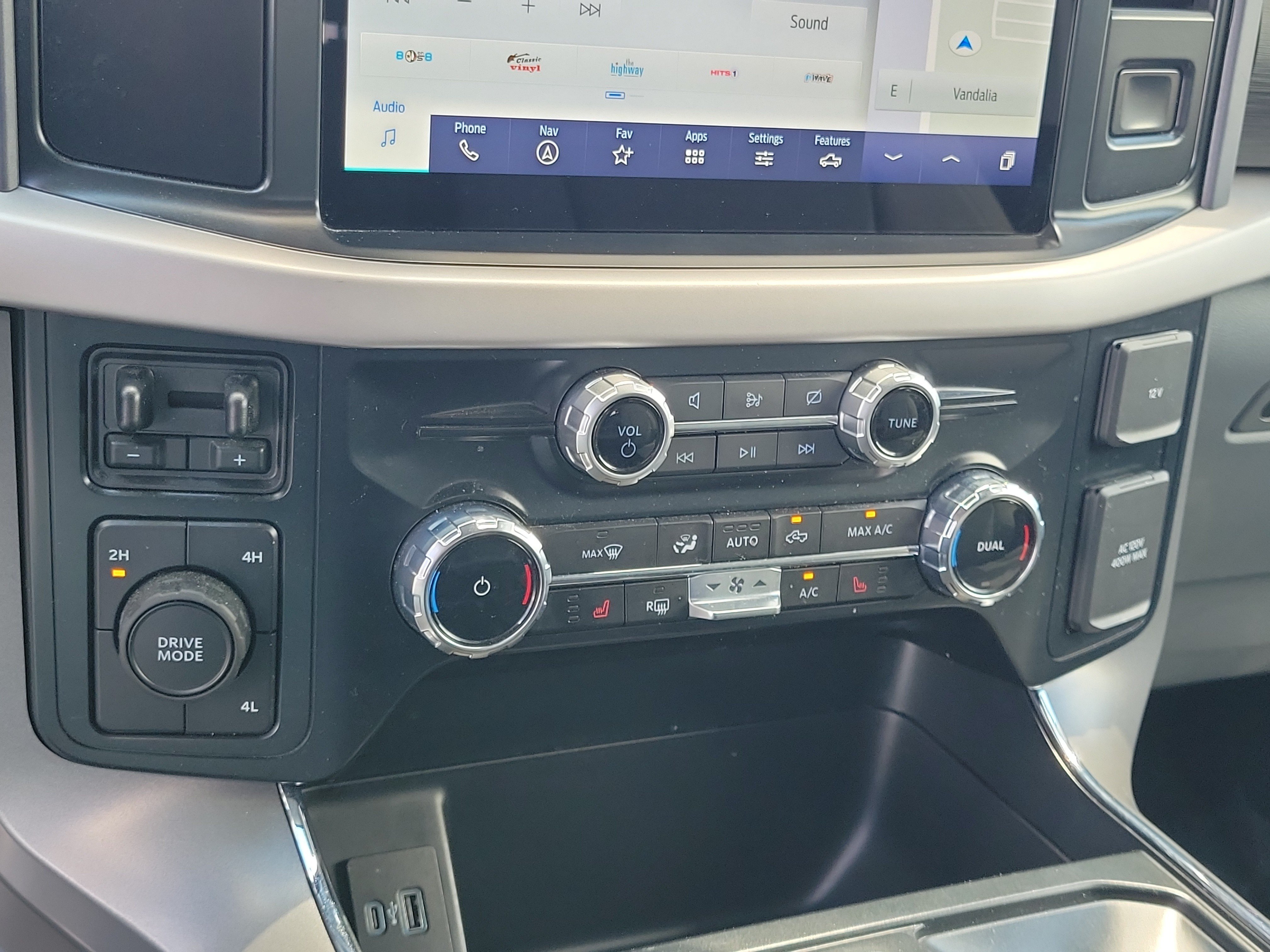 Used 2023 Ford F150 XLT w/ Equipment Group 302A High AWD/4WD image 27