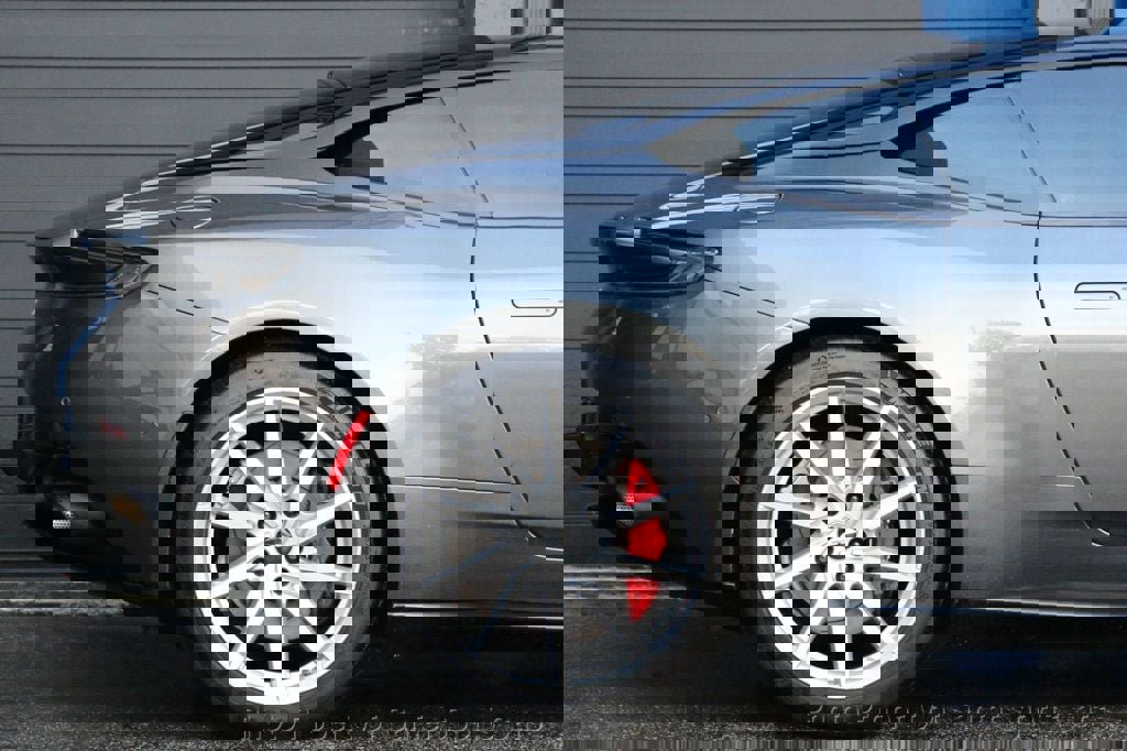 Used 2019 Aston Martin DB11 Coupe RWD image 11