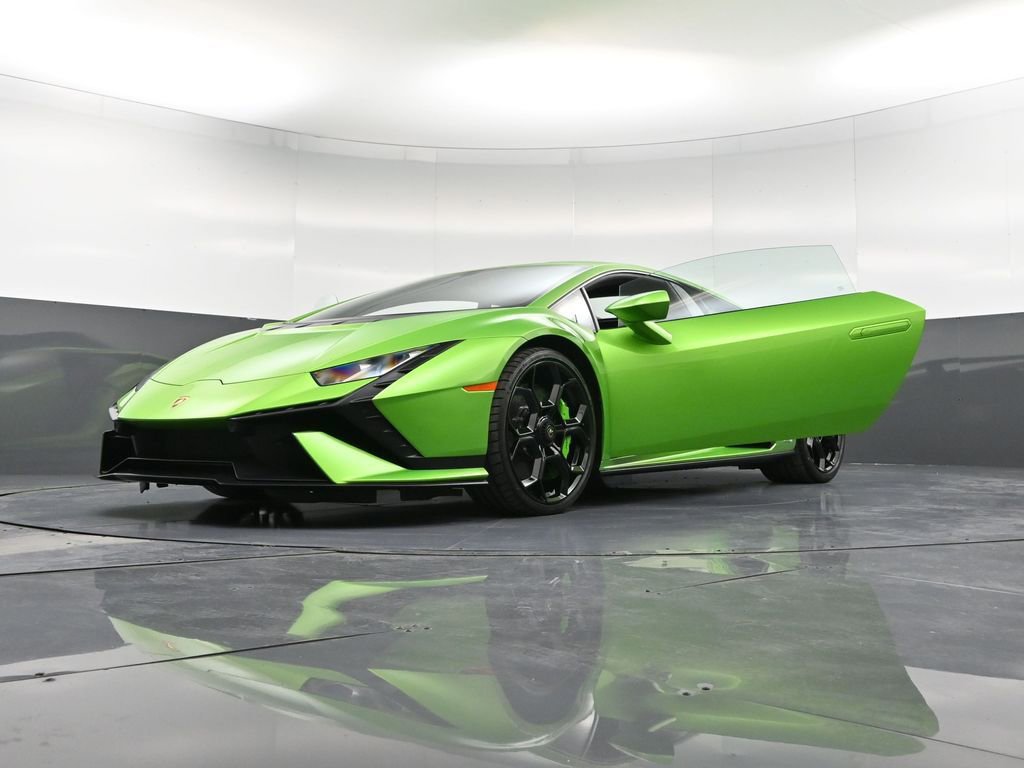 Used 2023 Lamborghini Huracan Tecnica image 37