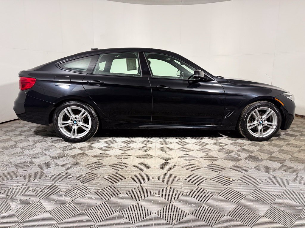 Used 2018 BMW 330i Gran Turismo xDrive AWD/4WD image 8