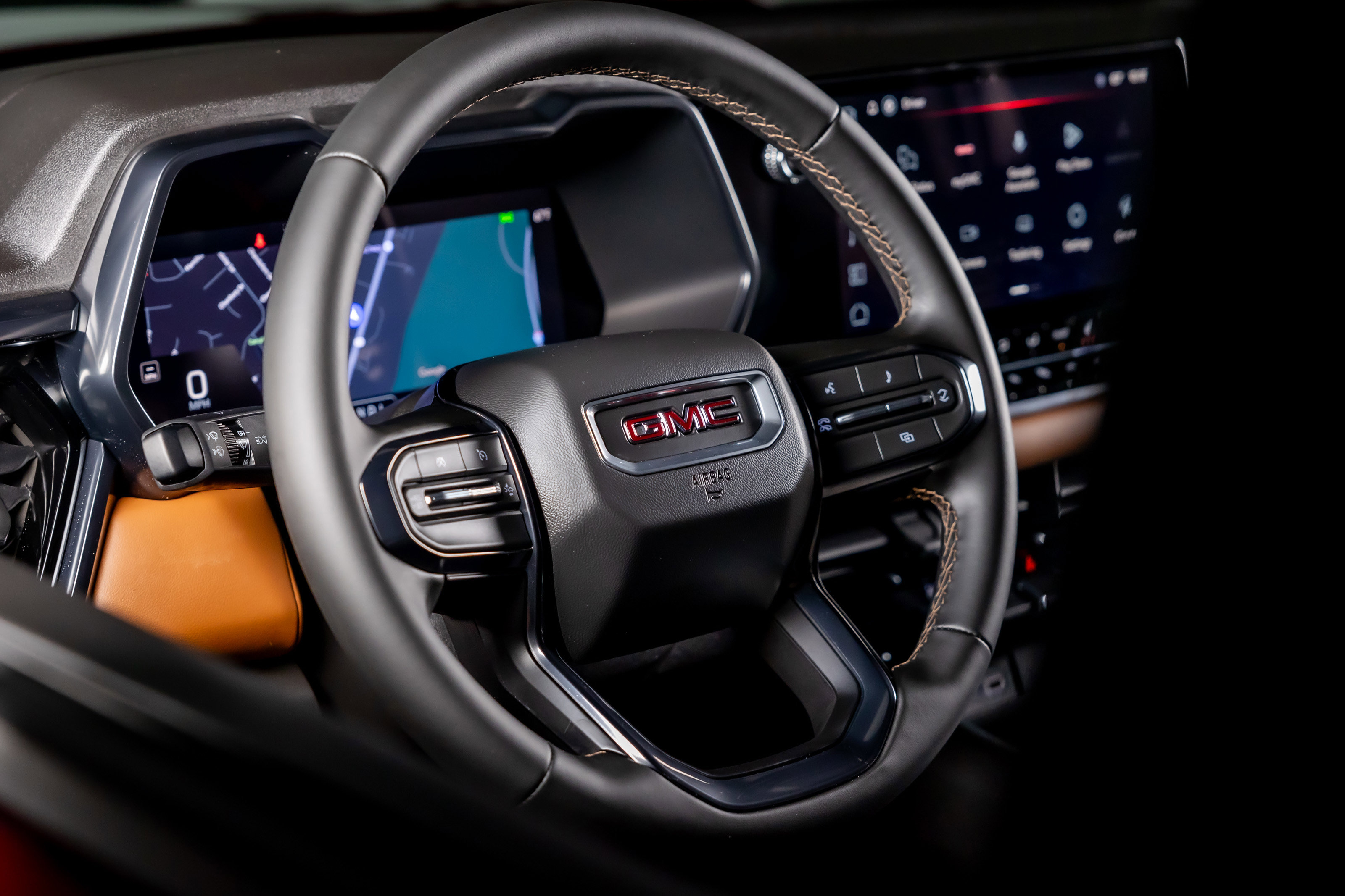 Used 2026 GMC Canyon AT4 w/ Nightfall Essentials Package image 33