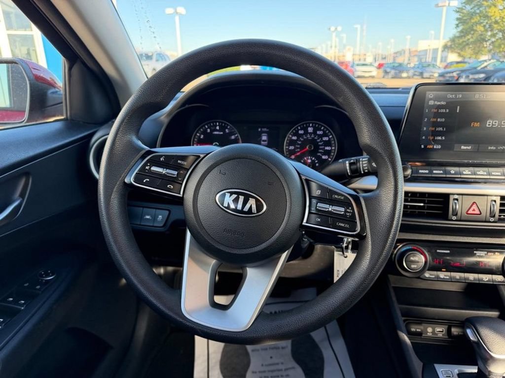 Used 2019 Kia Forte LXS FWD image 9