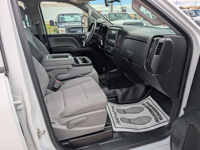 Used 2017 Chevrolet Silverado 3500 W/T AWD/4WD image 34