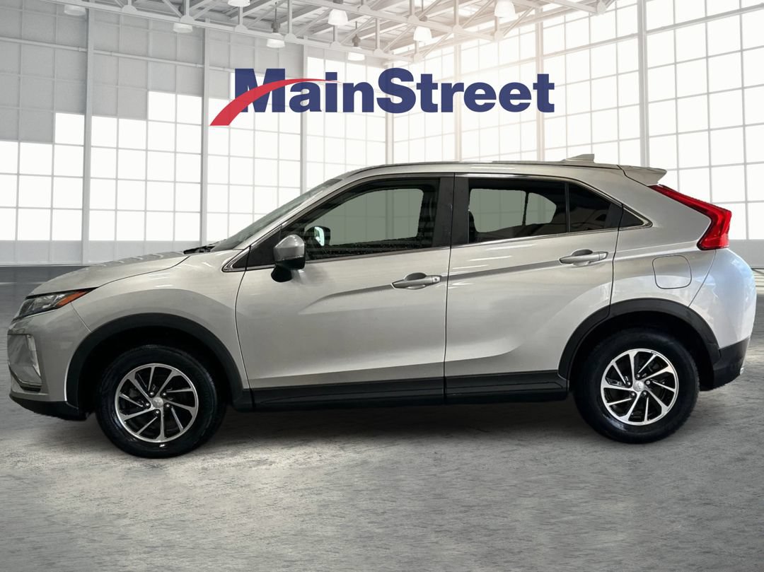 Used 2020 Mitsubishi Eclipse Cross ES FWD image 2