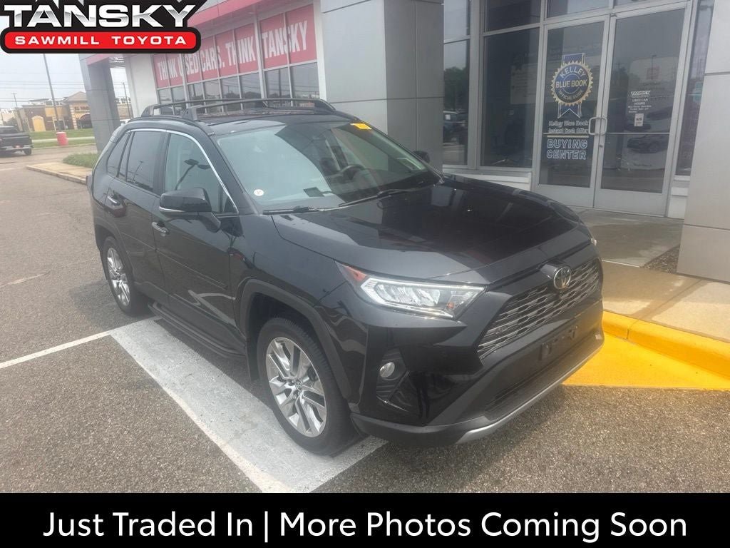 Used 2019 Toyota RAV4 Limited w/ Advanced Technology Package AWD/4WD image 1