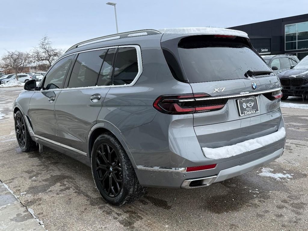 Used 2024 BMW X7 xDrive40i w/ Executive Package image 5