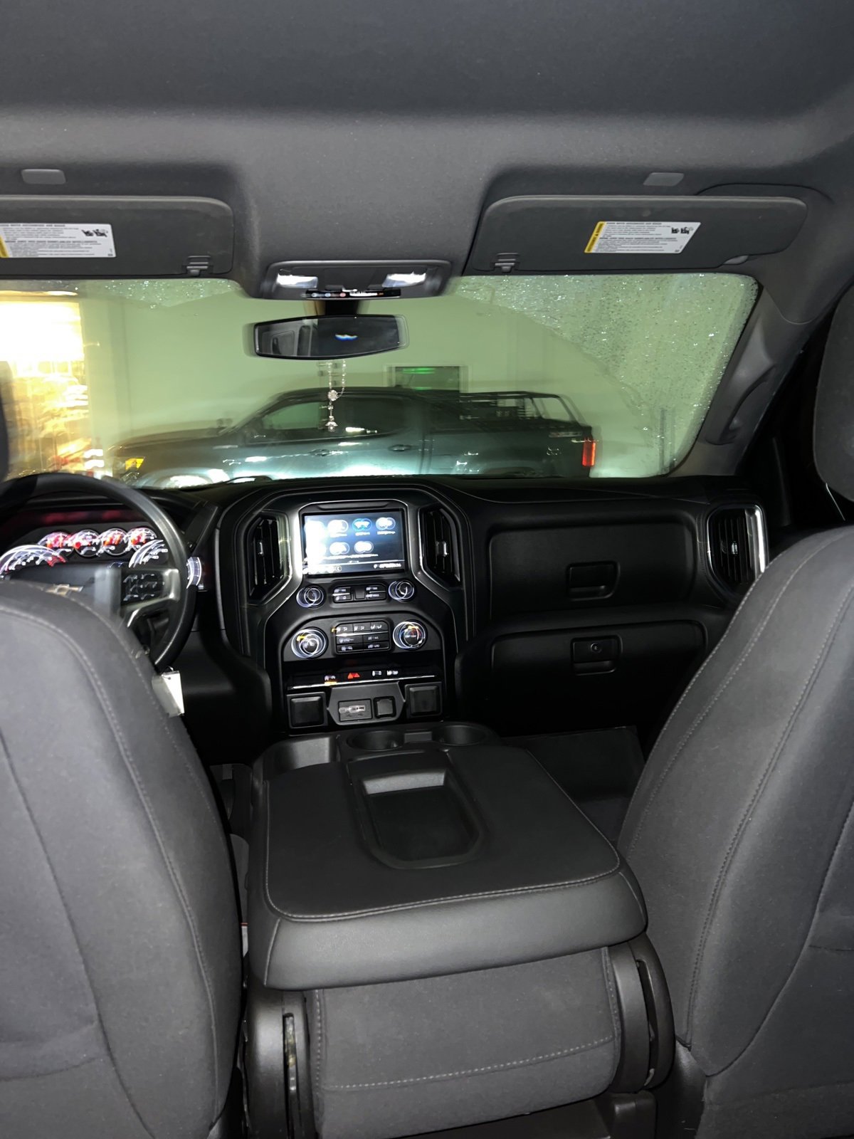 Used 2020 Chevrolet Silverado 1500 LT image 21