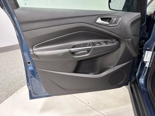 Used 2018 Ford C-MAX SE FWD image 9
