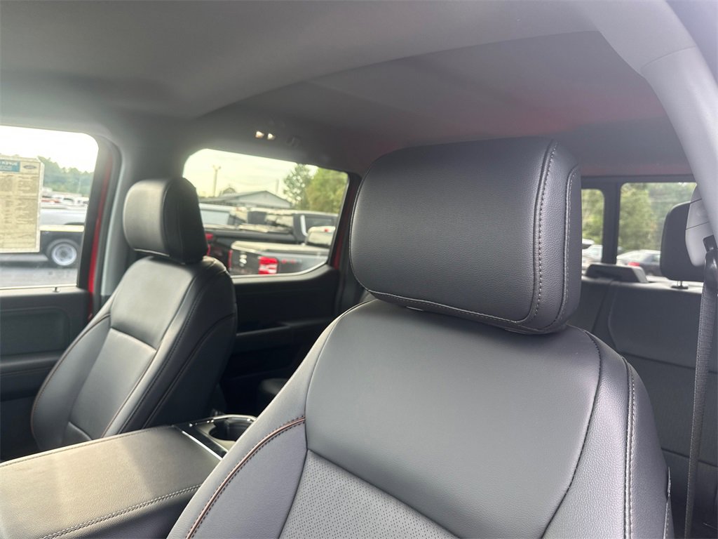 New 2026 Ford F250 Lariat w/ Chrome Package image 18