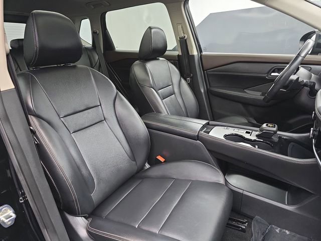 Used 2023 Nissan Rogue SL image 50