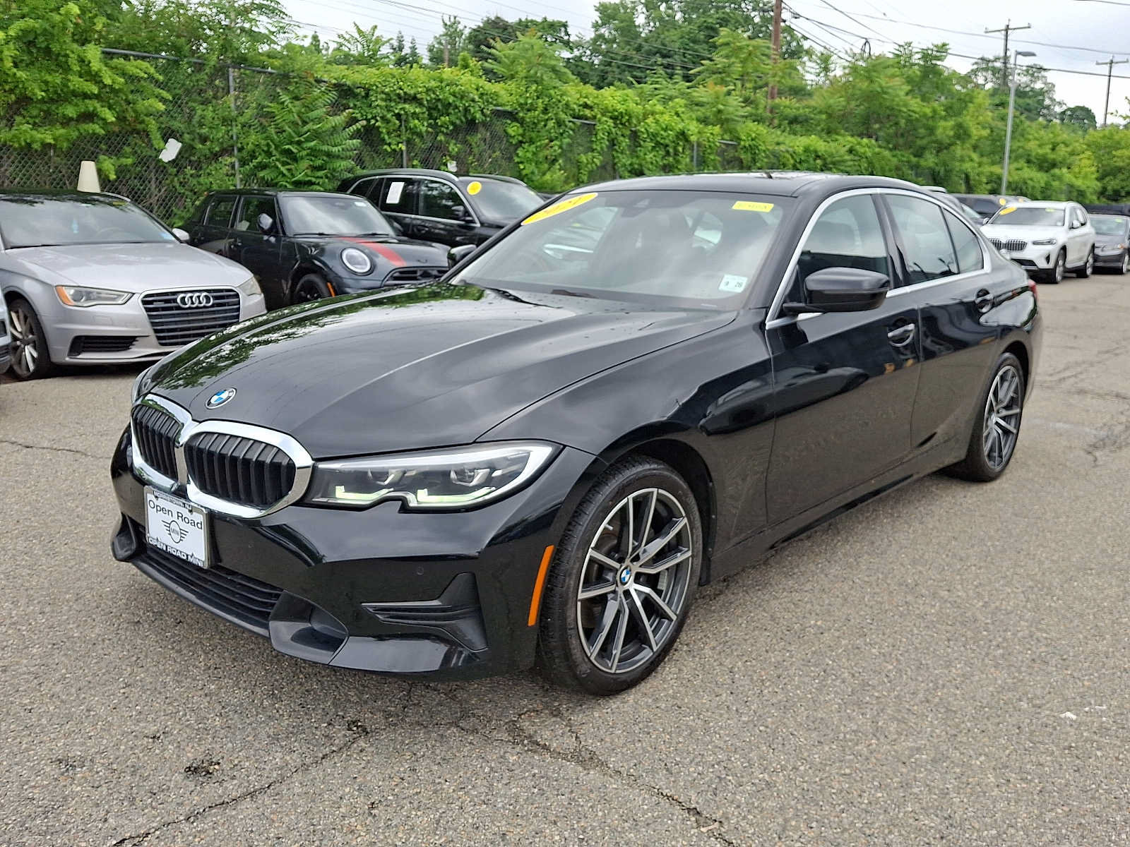 Used 2021 BMW 330i xDrive Sedan w/ Driving Assistance Package AWD/4WD image 3