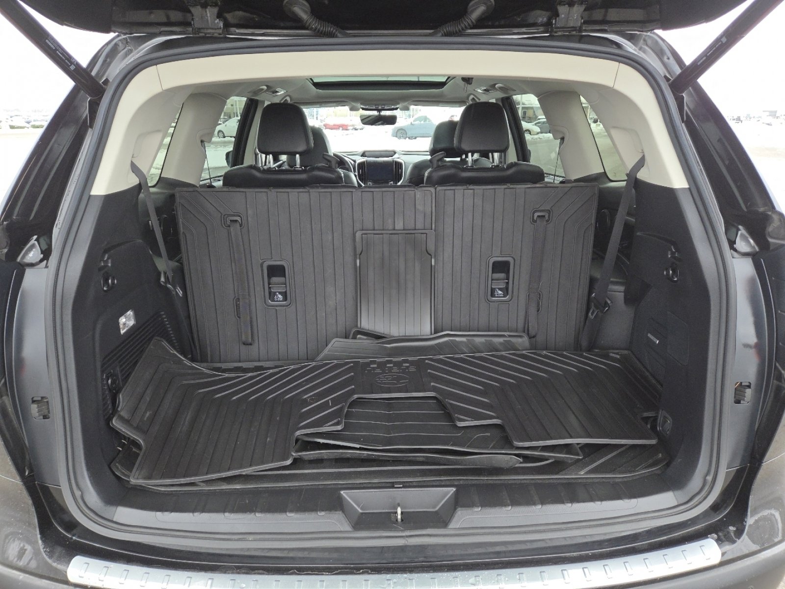 Used 2020 Subaru Ascent Limited w/ Technology Package image 19