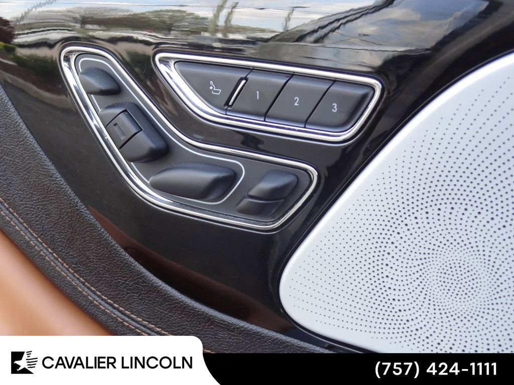 Used 2024 Lincoln Aviator Black Label w/ Dynamic Handling Package image 26