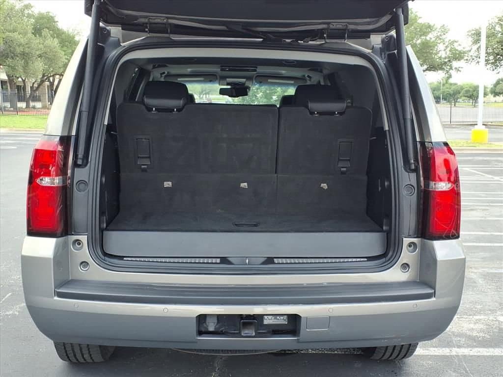 Used 2019 Chevrolet Tahoe LT RWD image 17