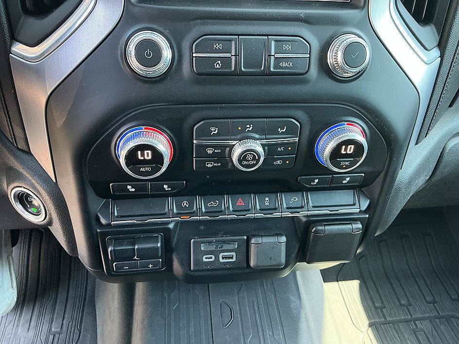 Used 2020 GMC Sierra 1500 SLE w/ SLE Value Package AWD/4WD image 15