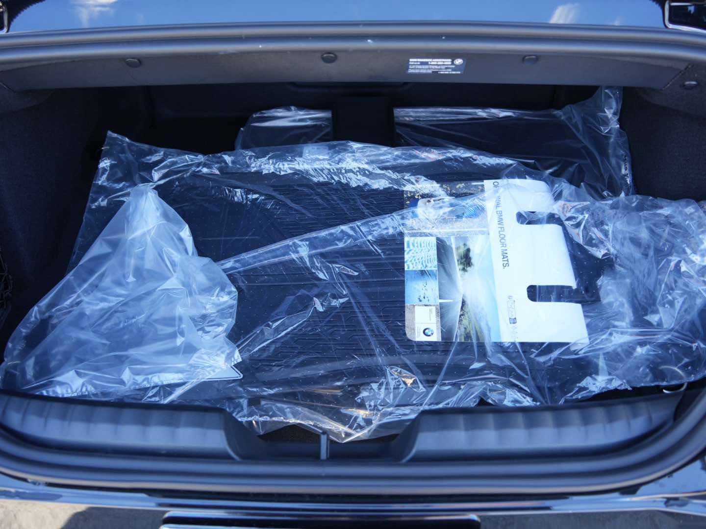 New 2026 BMW Z4 M40i w/ Premium Package image 9