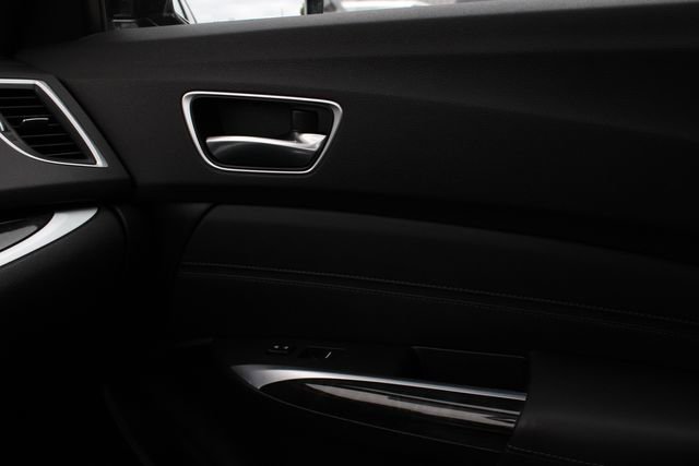 Used 2020 Acura TLX FWD image 23