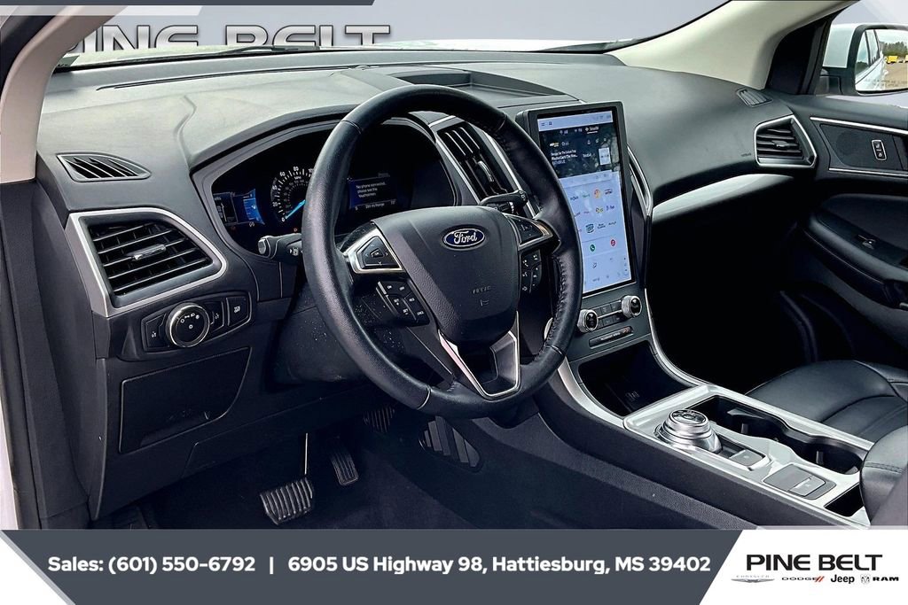 Used 2024 Ford Edge SEL image 12