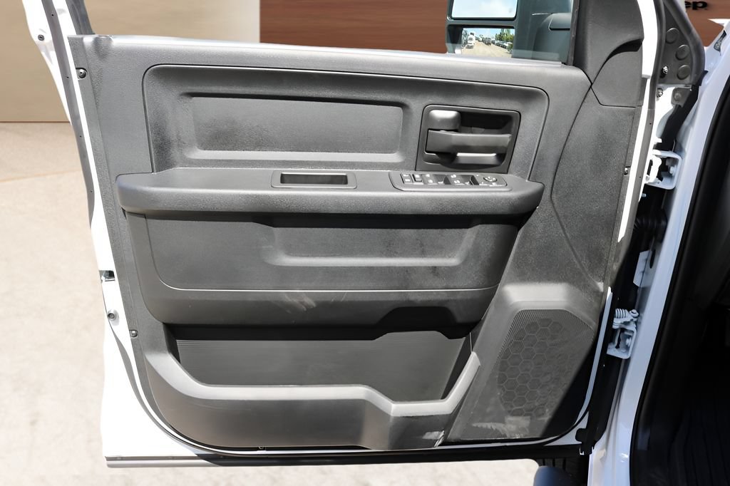 New 2026 RAM 3500 Tradesman AWD/4WD image 11
