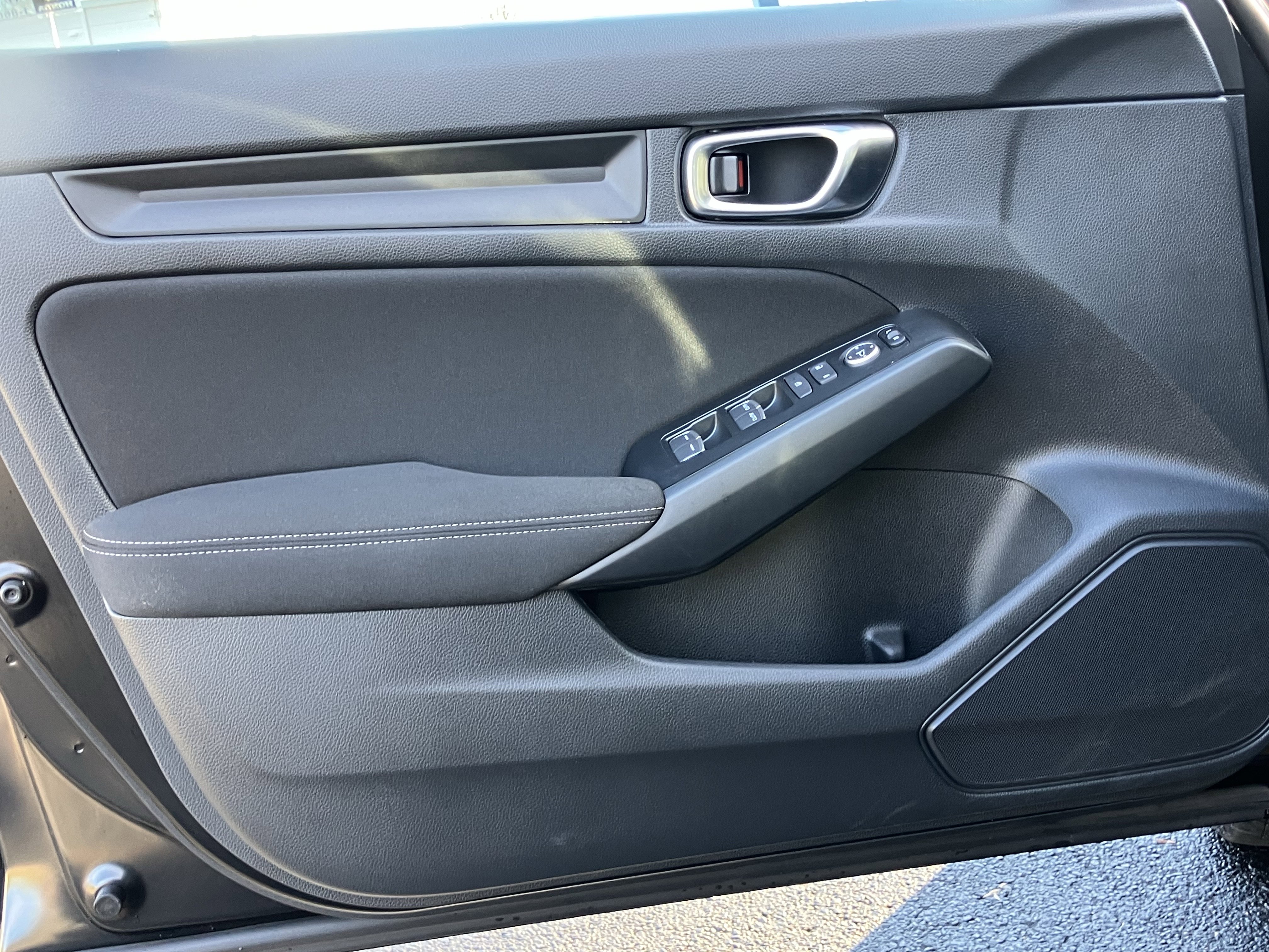 Used 2025 Honda Civic Sport image 14