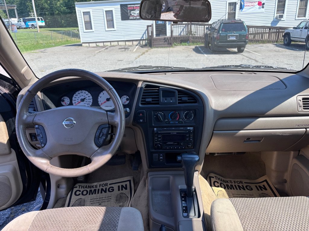 Used 2002 Nissan Pathfinder SE RWD image 19