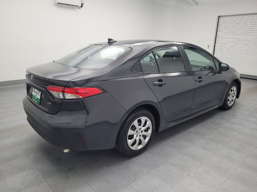 Used 2025 Toyota Corolla LE FWD image 10