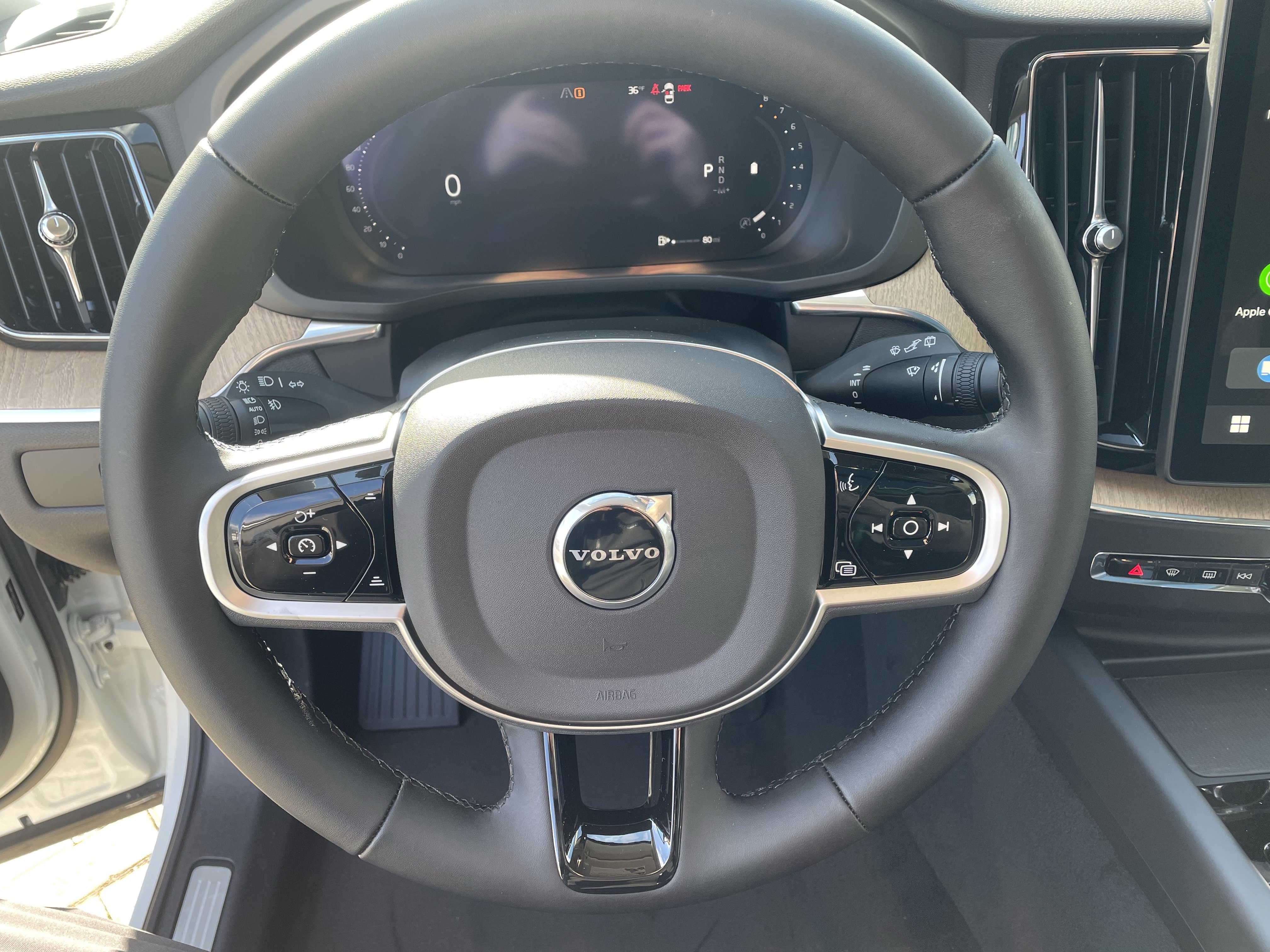 New 2026 Volvo XC60 B5 Plus w/ Protection Package Premier image 18