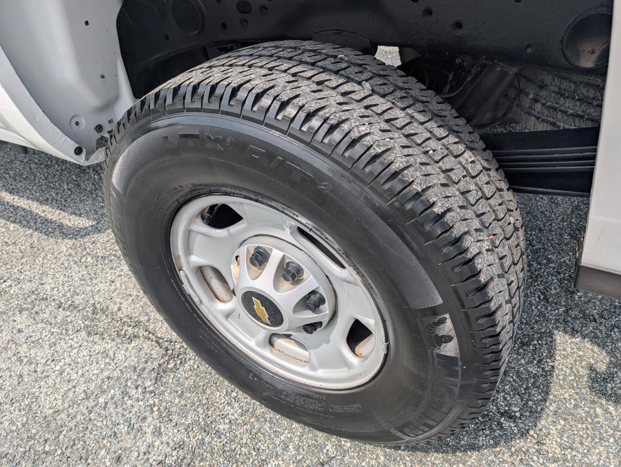 Used 2017 Chevrolet Silverado 2500 W/T AWD/4WD image 10