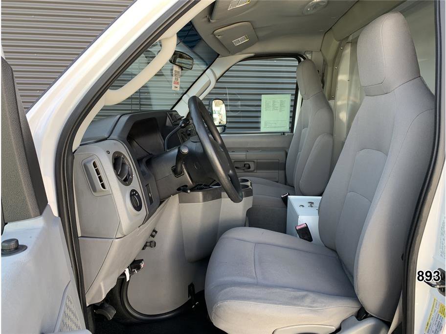 Used 2011 Ford E-350 and Econoline 350 Super Duty w/ PWR Locks & Windows Group image 23