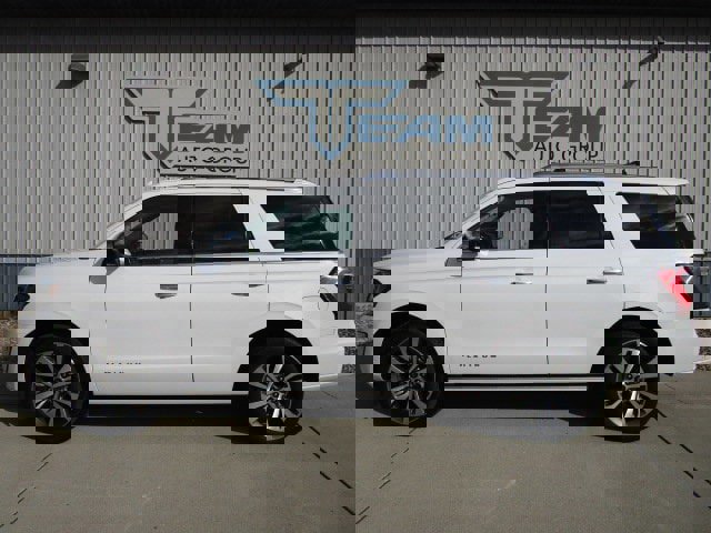 Used 2021 Ford Expedition Platinum image 4