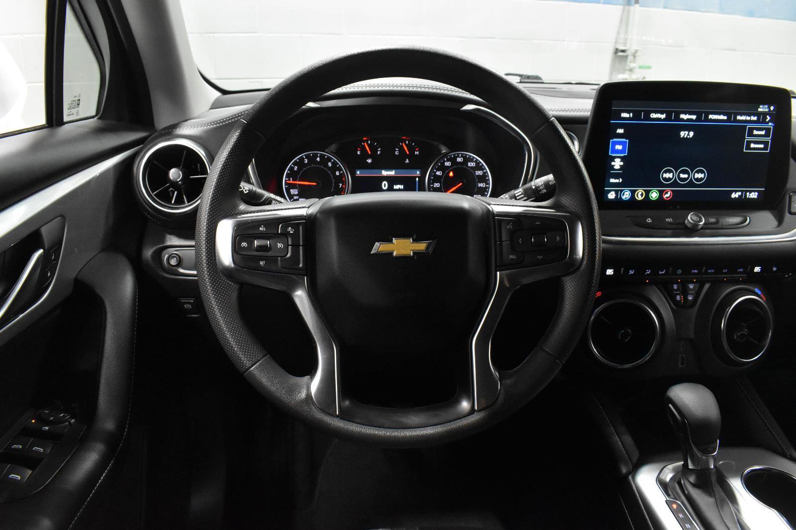Used 2025 Chevrolet Blazer LT AWD/4WD image 6