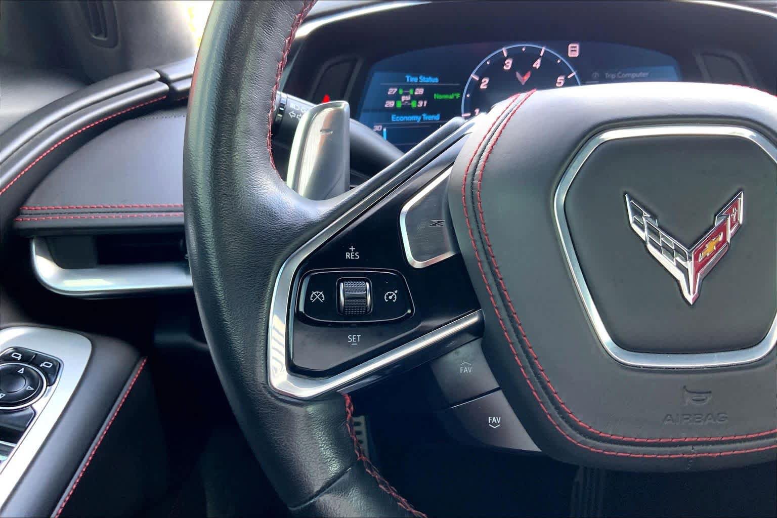 Used 2021 Chevrolet Corvette Stingray Premium Conv w/ Z51 Performance Package RWD image 19