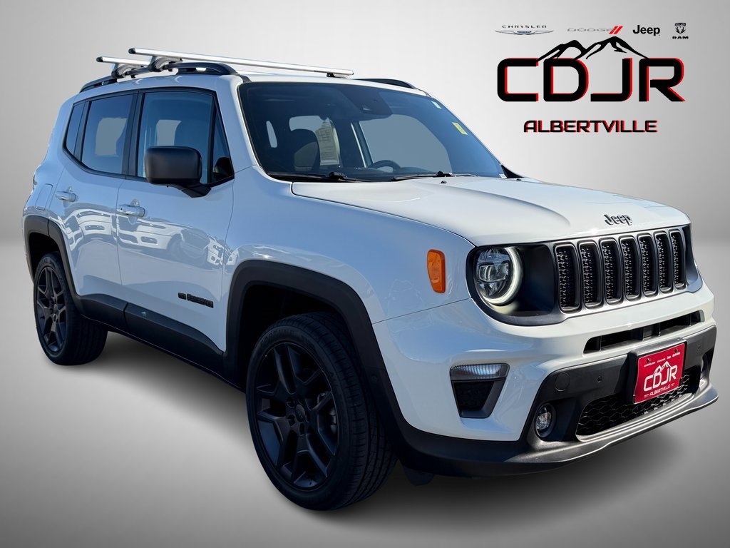 Used 2021 Jeep Renegade Latitude w/ Sun & Sound Group image 1