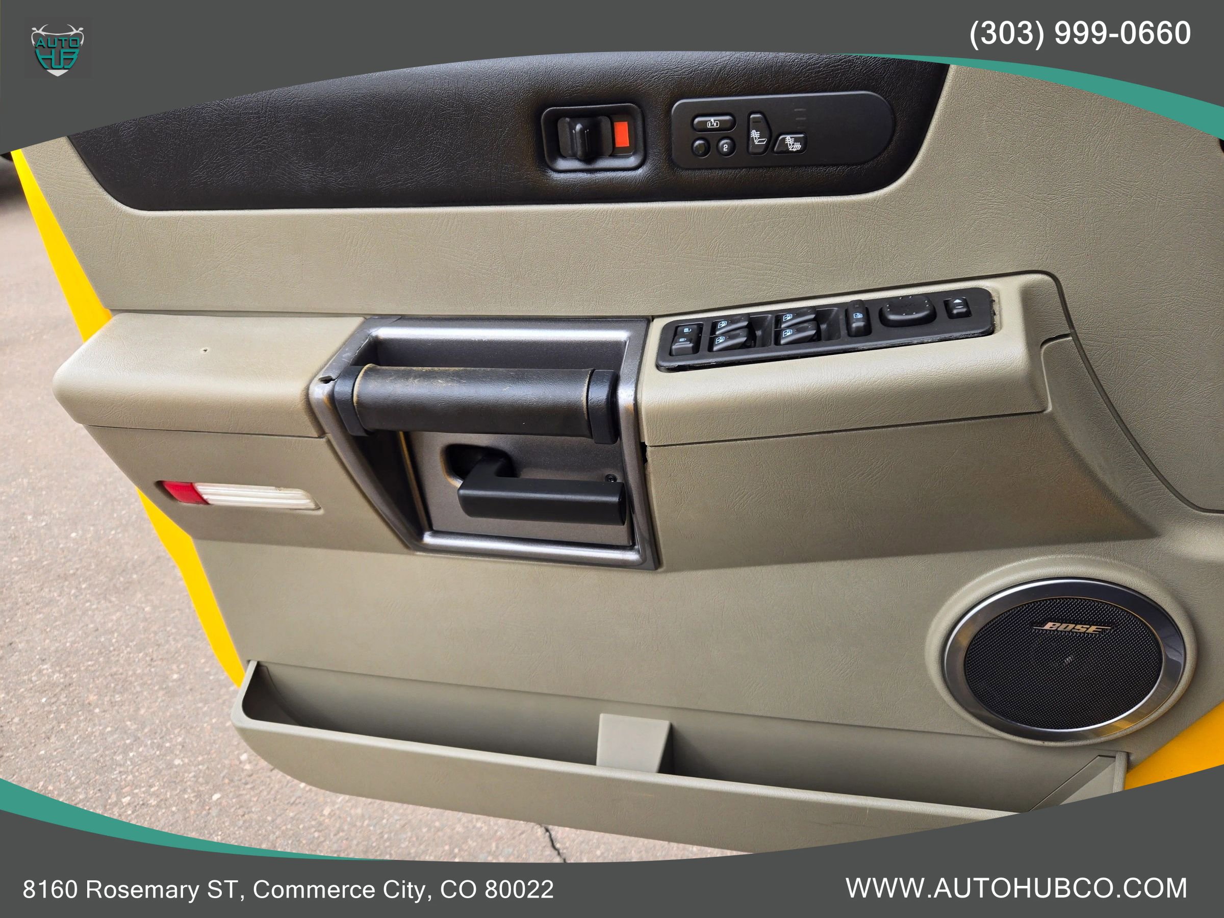 Used 2003 HUMMER H2 w/ Preferred Equipment Group image 25