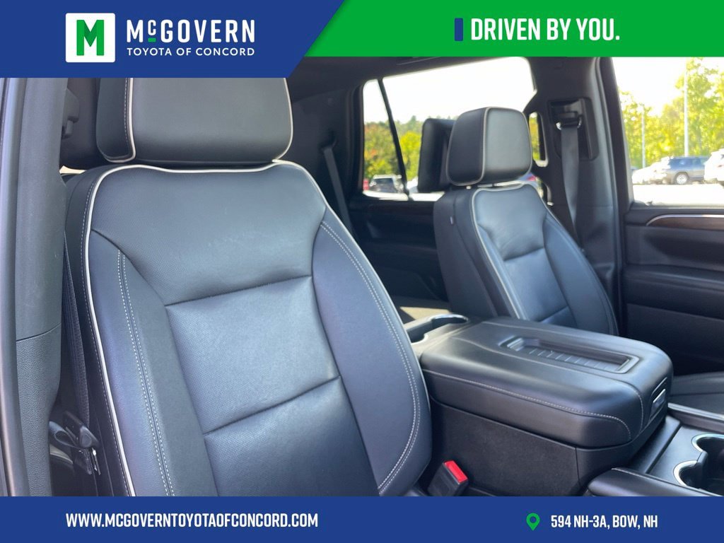 Used 2023 Chevrolet Tahoe Premier w/ Advanced Technology Package AWD/4WD image 35