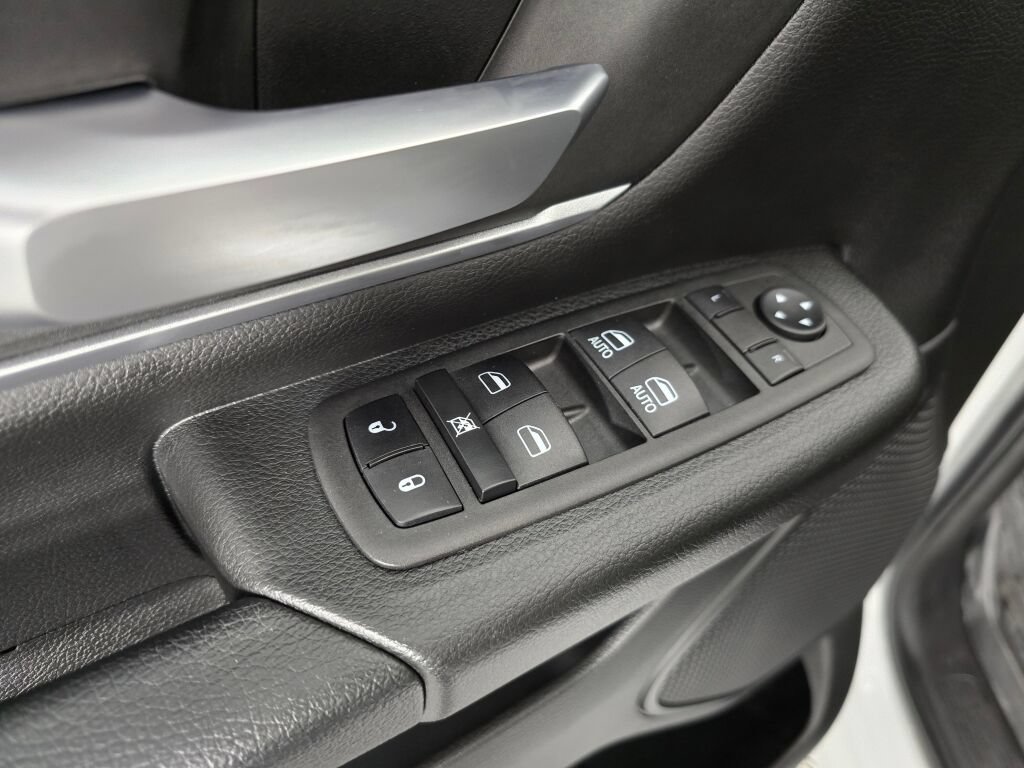 Used 2023 RAM 1500 Big Horn AWD/4WD image 20