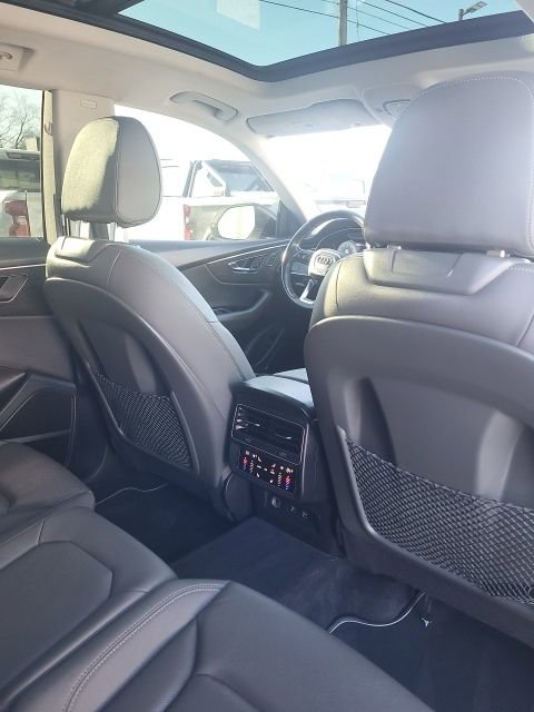 Used 2021 Audi Q8 Prestige image 16