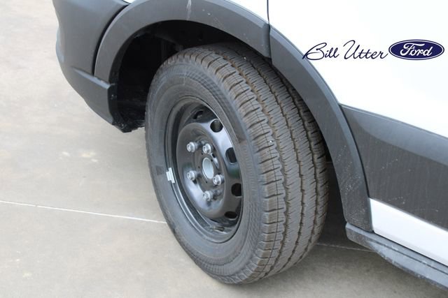 New 2024 Ford E-Transit Low Roof image 5