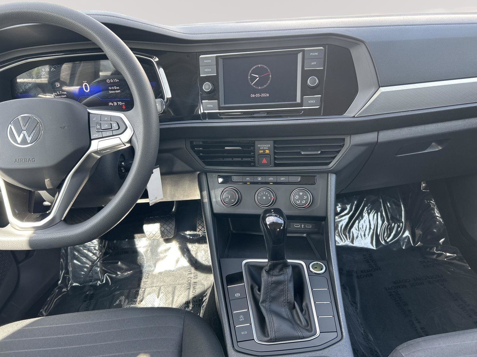 Used 2023 Volkswagen Jetta S FWD image 17