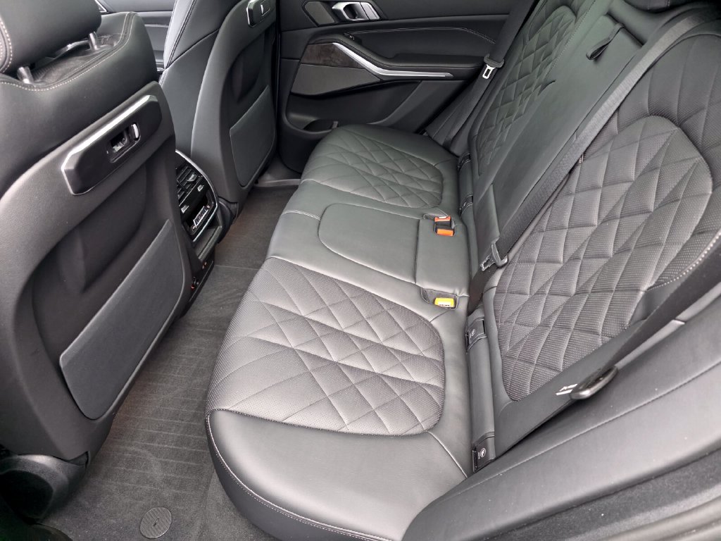 Certified 2025 BMW X5 sDrive40i w/ Premium Package RWD image 14