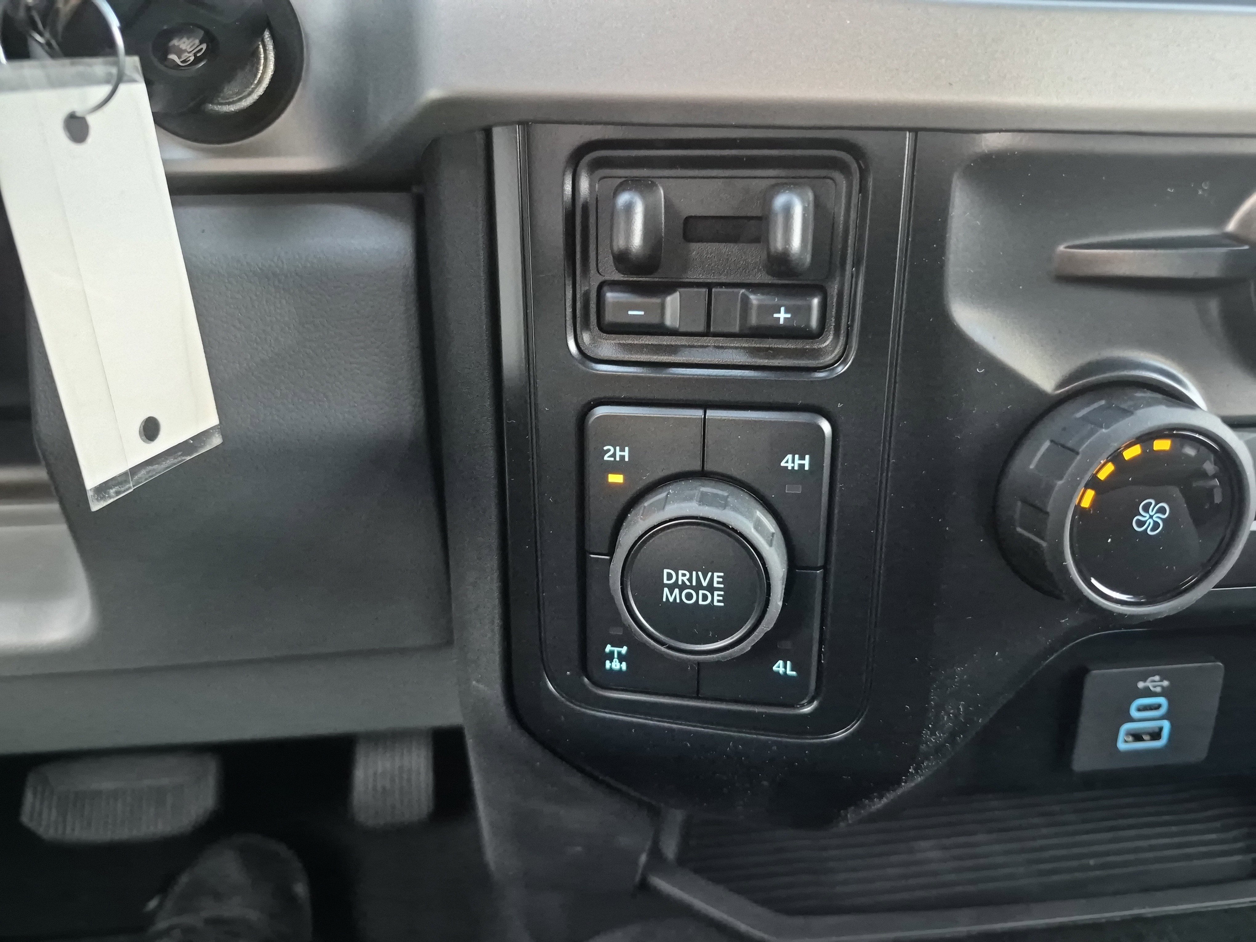 New 2026 Ford F250 XL w/ STX Appearance Package image 30