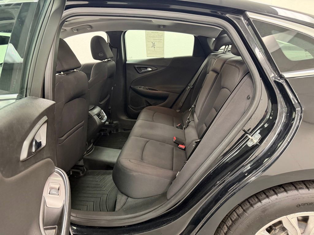 Used 2019 Chevrolet Malibu LT FWD image 13
